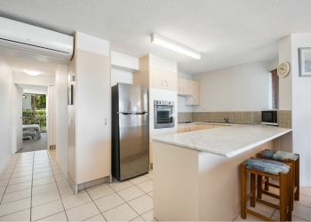 Ocean View - Two Bedroom Apartment (3)